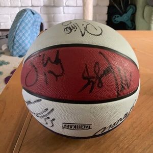 Super rare Harlem globetrotter basketball